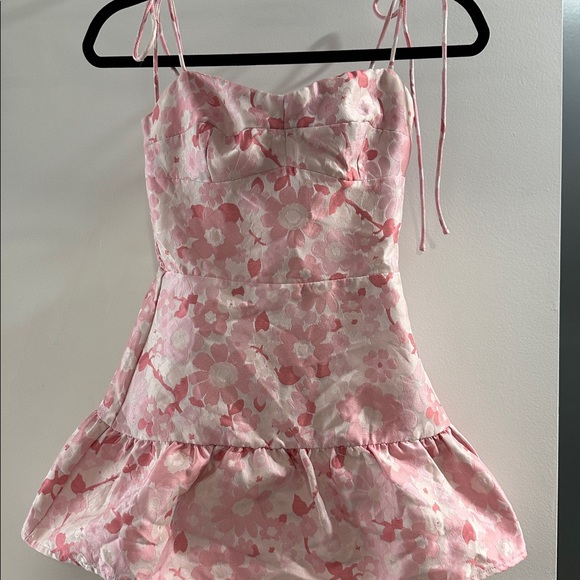 pink dress with shorts underneath like and comment PRETTYand I'll send you these exact summer pieces to ya! get ready to see these allll summer long summer mini and long dresses, knit coverup sweater, linen shorts,